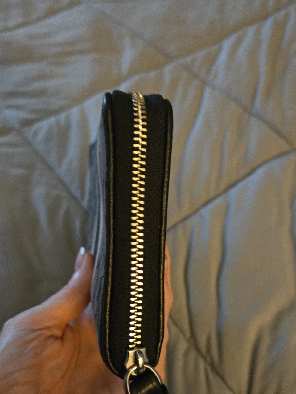 Coach Dempsey Large Phone Wallet in Signature Jacquard with Stripe & Coach Patch - Picture 7 of 10